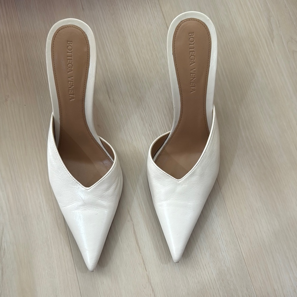 Bottega Veneta White Leather Women's Shoes